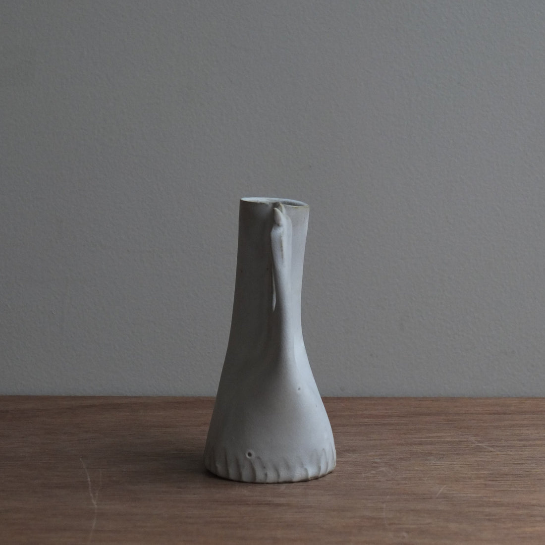 鶏の一輪挿し・白マット｜teto ceramics 石井啓一