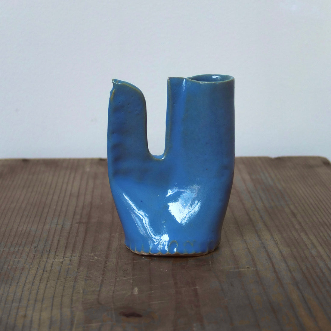 鶏の一輪挿し・水色｜teto ceramics 石井啓一
