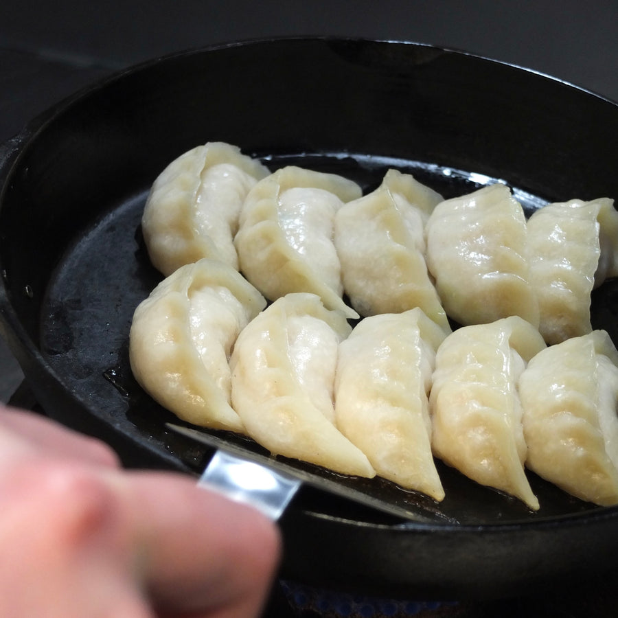 餃子のかわしも｜海老の焼き餃子 10個入