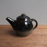 鉄地灰釉急須｜栗田壮平