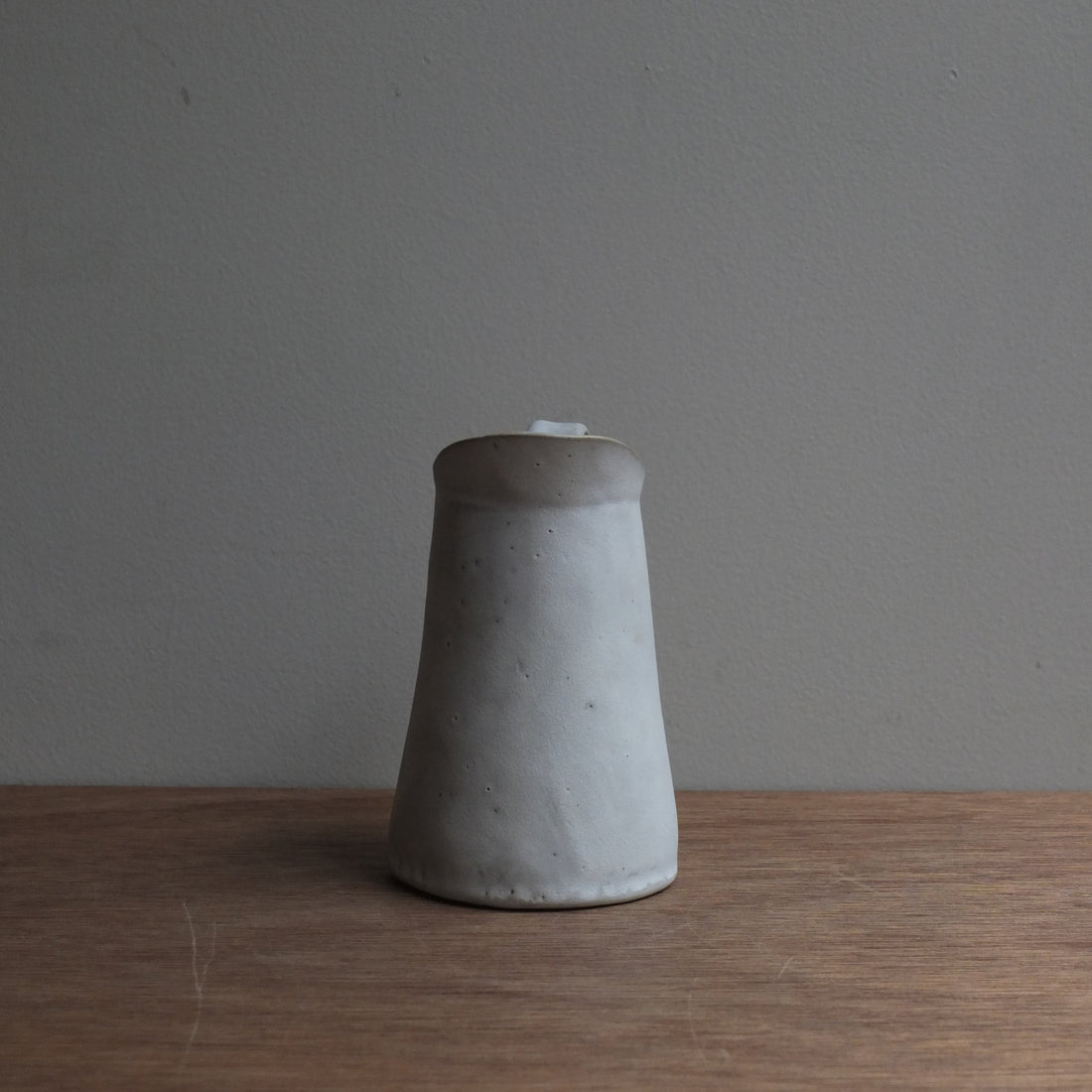 ピッチャー小・白色｜teto ceramics 石井啓一